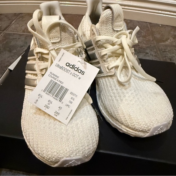 Women's Adidas Ultra Boost 4.0 Game Of Thrones Targaryen size 8 limited ed



﻿ - Picture 12 of 15